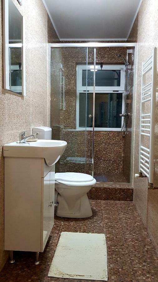 Garsoniera Jad Apartment Tirgu Ocna Exterior photo